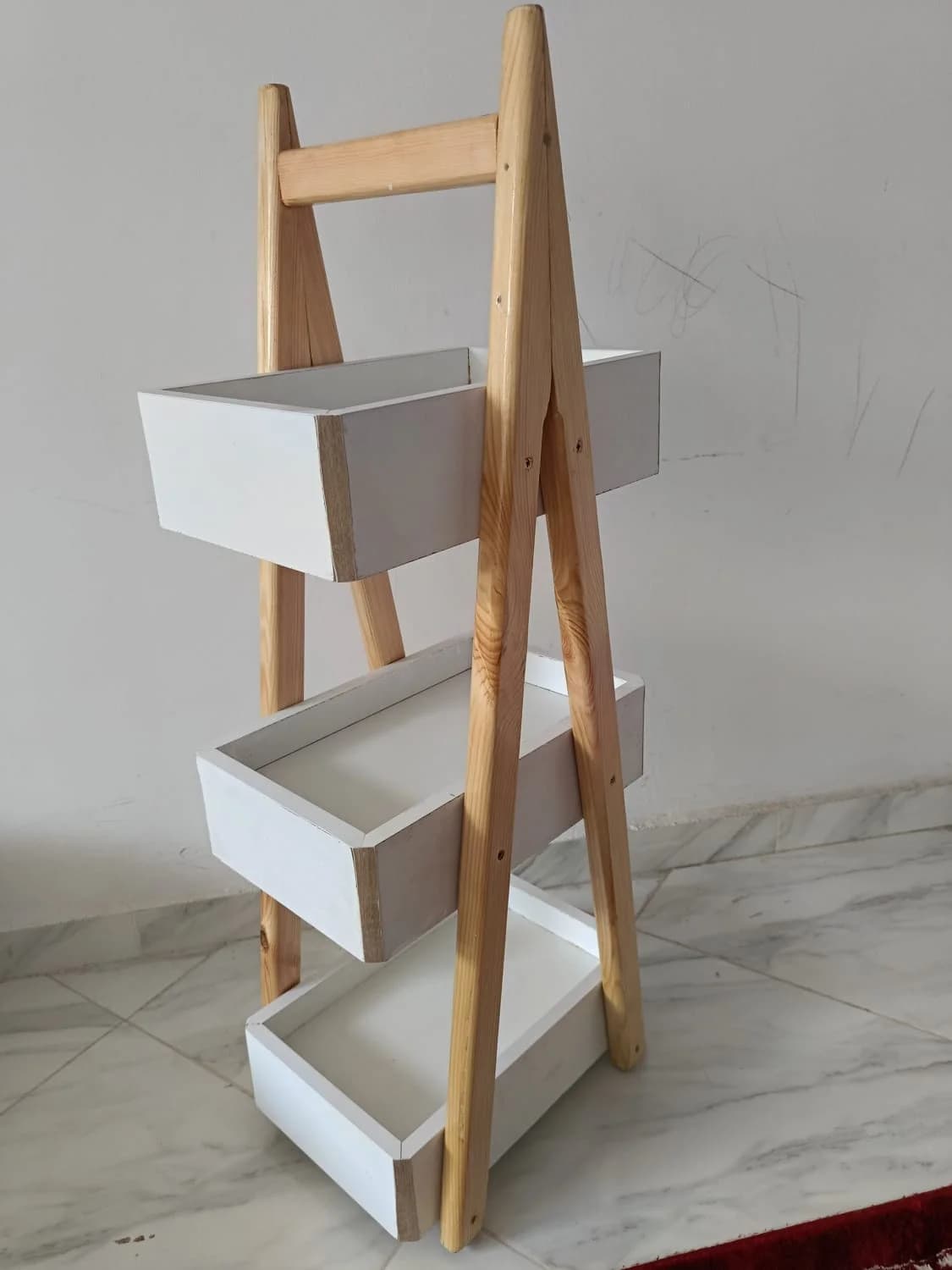 Étagère échelle - vue de face