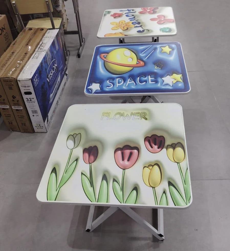 Table pliante enfant plateau imprime 3D - vue generale